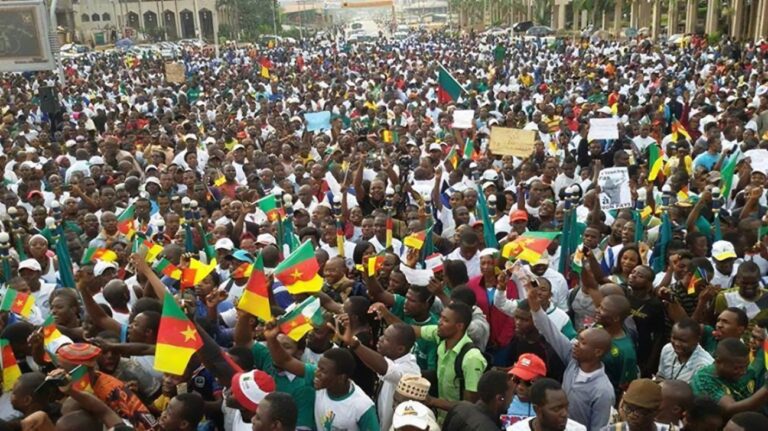 Cameroun : comment la base de la force productive a été artificiellement élargie